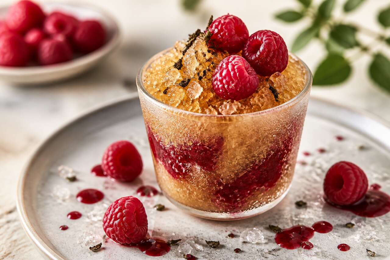 Granité au thé du hammam et framboises : recette rafraîchissante