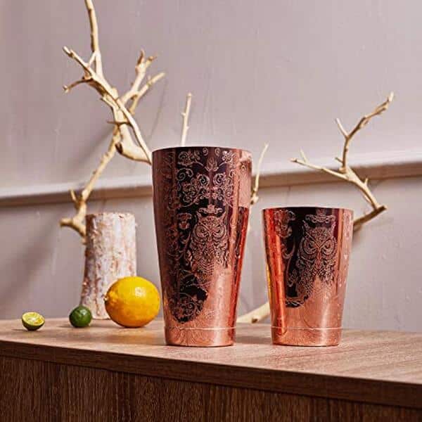 Découvrez le shaker Sky Fish, l'ensemble barman complet en cuivre pour préparer vos cocktails comme un professionnel. Qualité premium et design élégant.