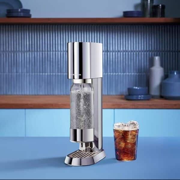 Découvrez notre test détaillé de la sodaStream ensō, machine à eau gazeuse design en acier inoxydable. Avis complet, avantages et performances de ce modèle premium.